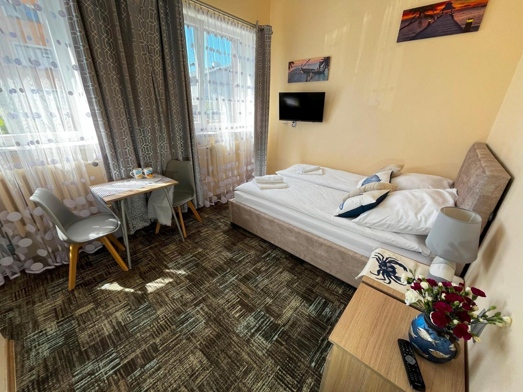 Wynajem Kwater Anusia ウストロニエ・モルスキエ 部屋 写真