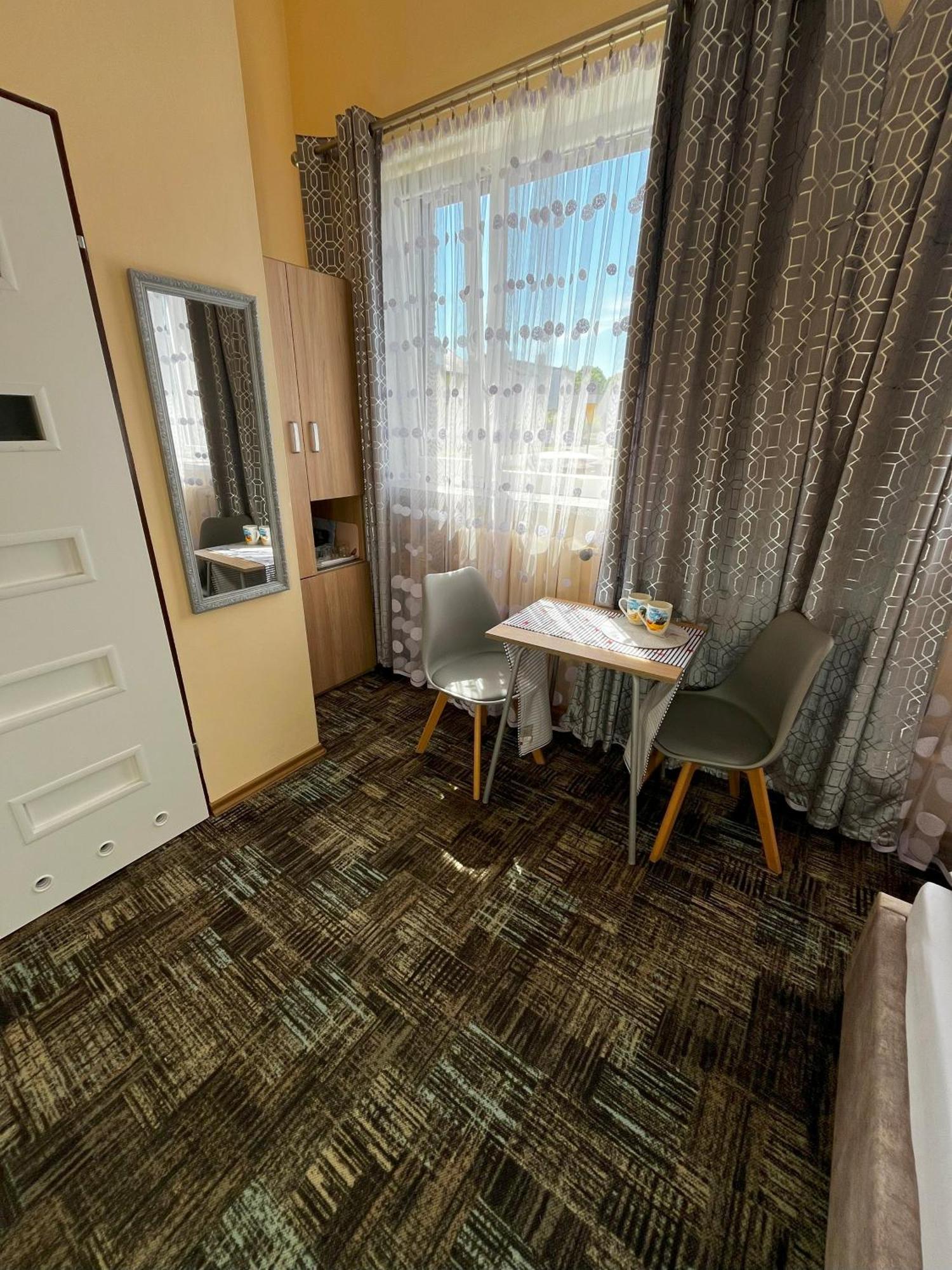 Wynajem Kwater Anusia ウストロニエ・モルスキエ 部屋 写真